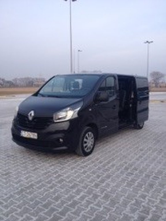 renault-trafic-03