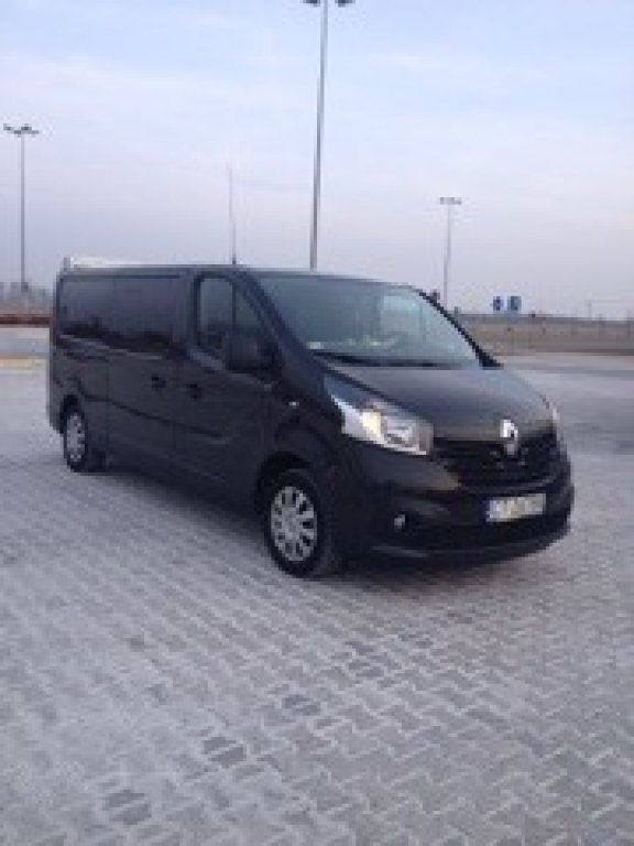 renault-trafic-01