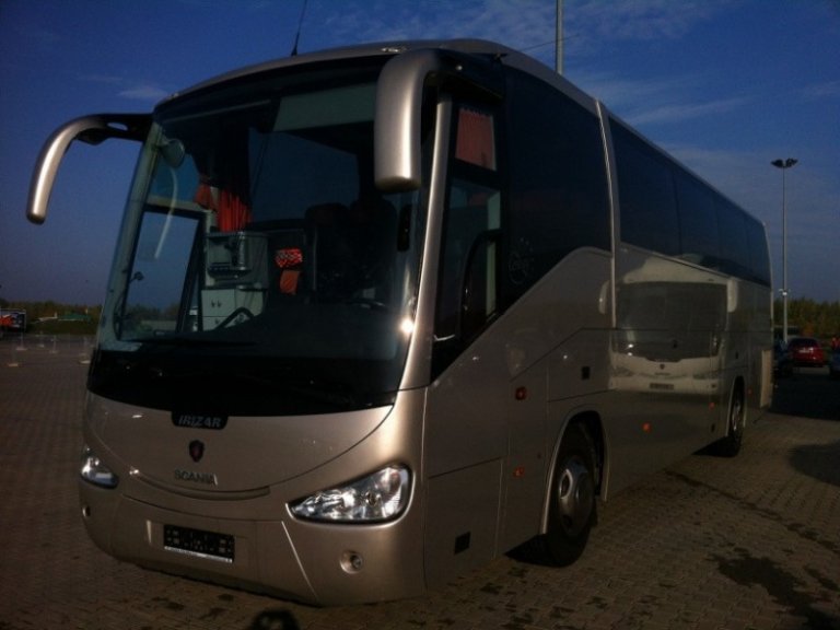 scania-irizar-new-century-2009-5